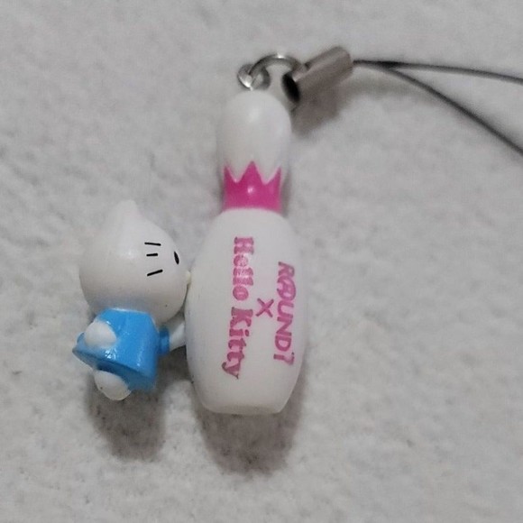 hello kitty round 1 sanrio bowling pin blue phone strap charm - Picture 4 of 6